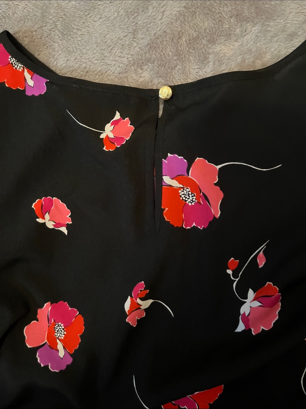 CeCe Black Blouse with Red and Pink Floral Accent EUC - Picture 5 of 5